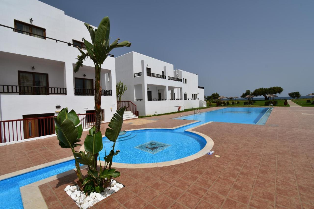Geraniotis Hotel And Resort Platanés Exterior foto